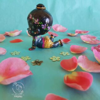 devakinandan doll toy