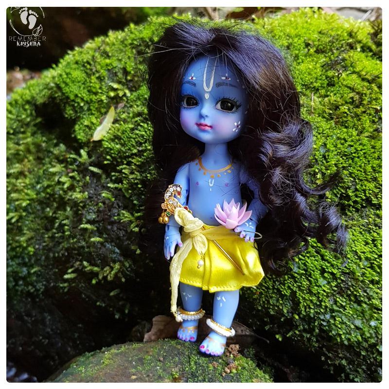 bjd krishna doll poseable with blue body and curling lush hair