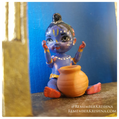 nakhat baby krishna doll 2 inch tall moveable arms and head baby Krishna doll wiht butter pot both arms up