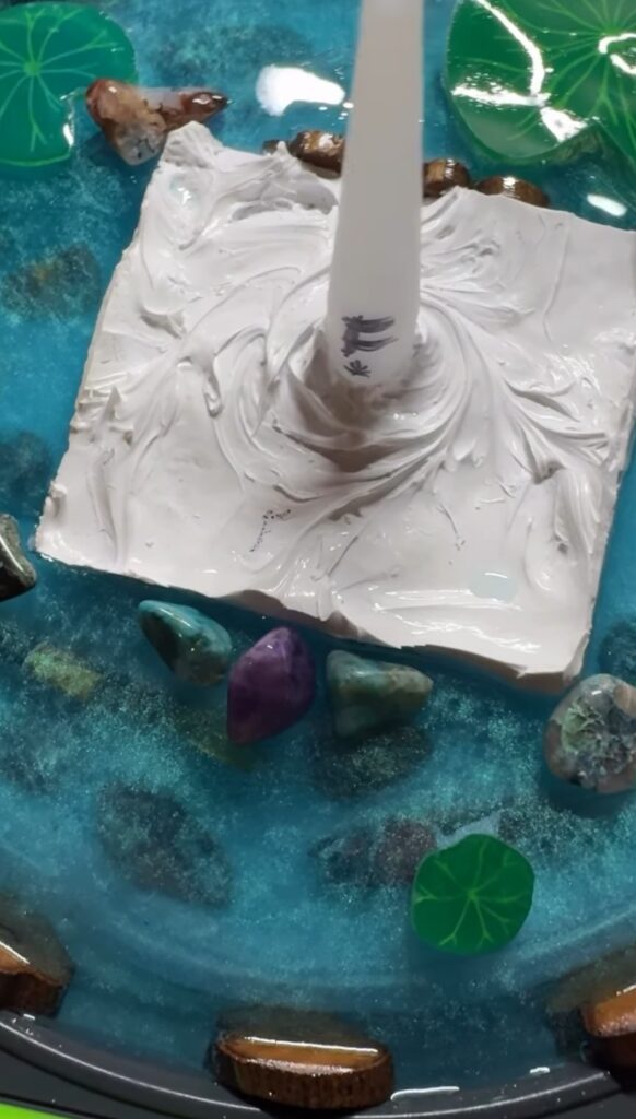 Close view of a placeholder square for the deity to stand into once done